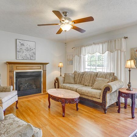 Chatham Getaway With Fireplace, Deck And Gas Grill! Ngoại thất bức ảnh